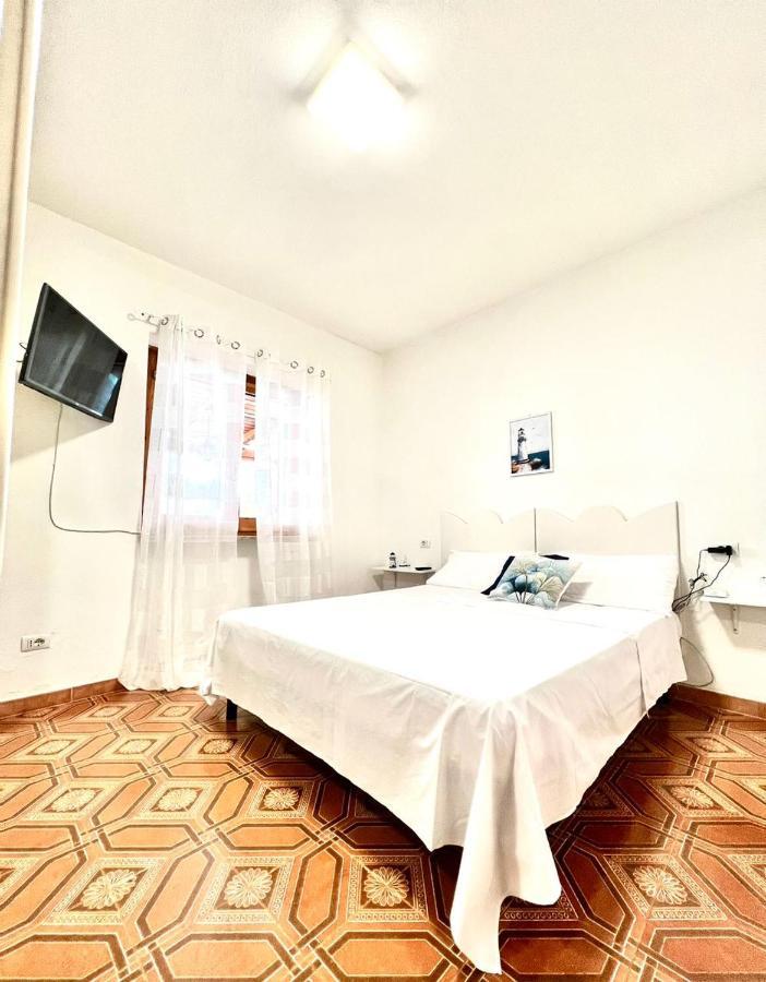 Appartement Meridiana à Lacco Ameno  Extérieur photo