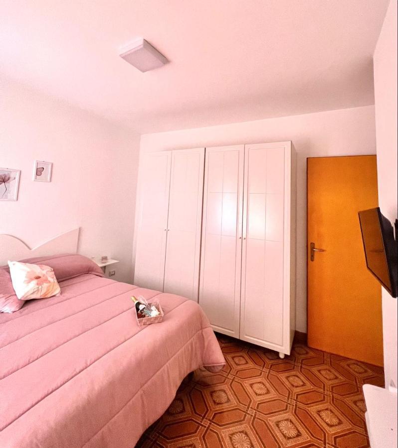 Appartement Meridiana à Lacco Ameno  Extérieur photo